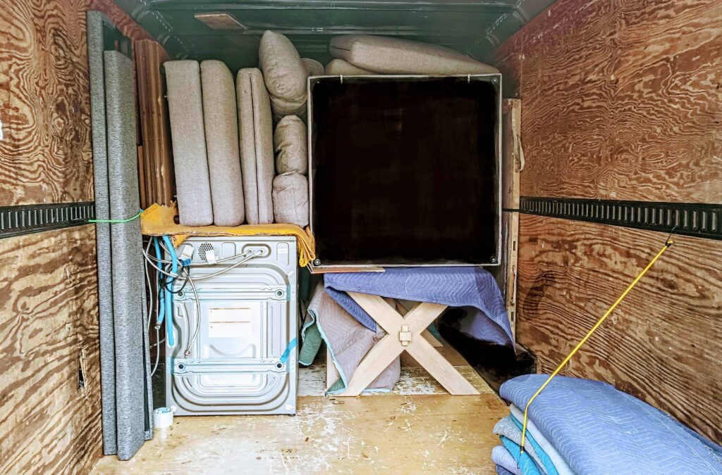 Strong movers near me 78759